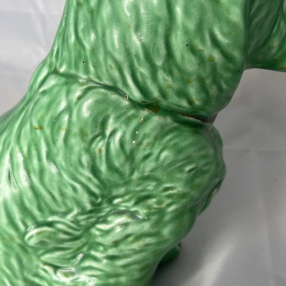 VINTAGE Sylvac Green Terrier Sitting Dog Figurine Made in England * Damaged  * - Picture 15 of 16